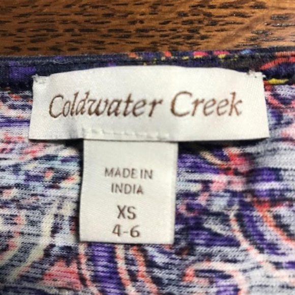 Women's multi color crisscross chest t shirt - Picture 6 of 6